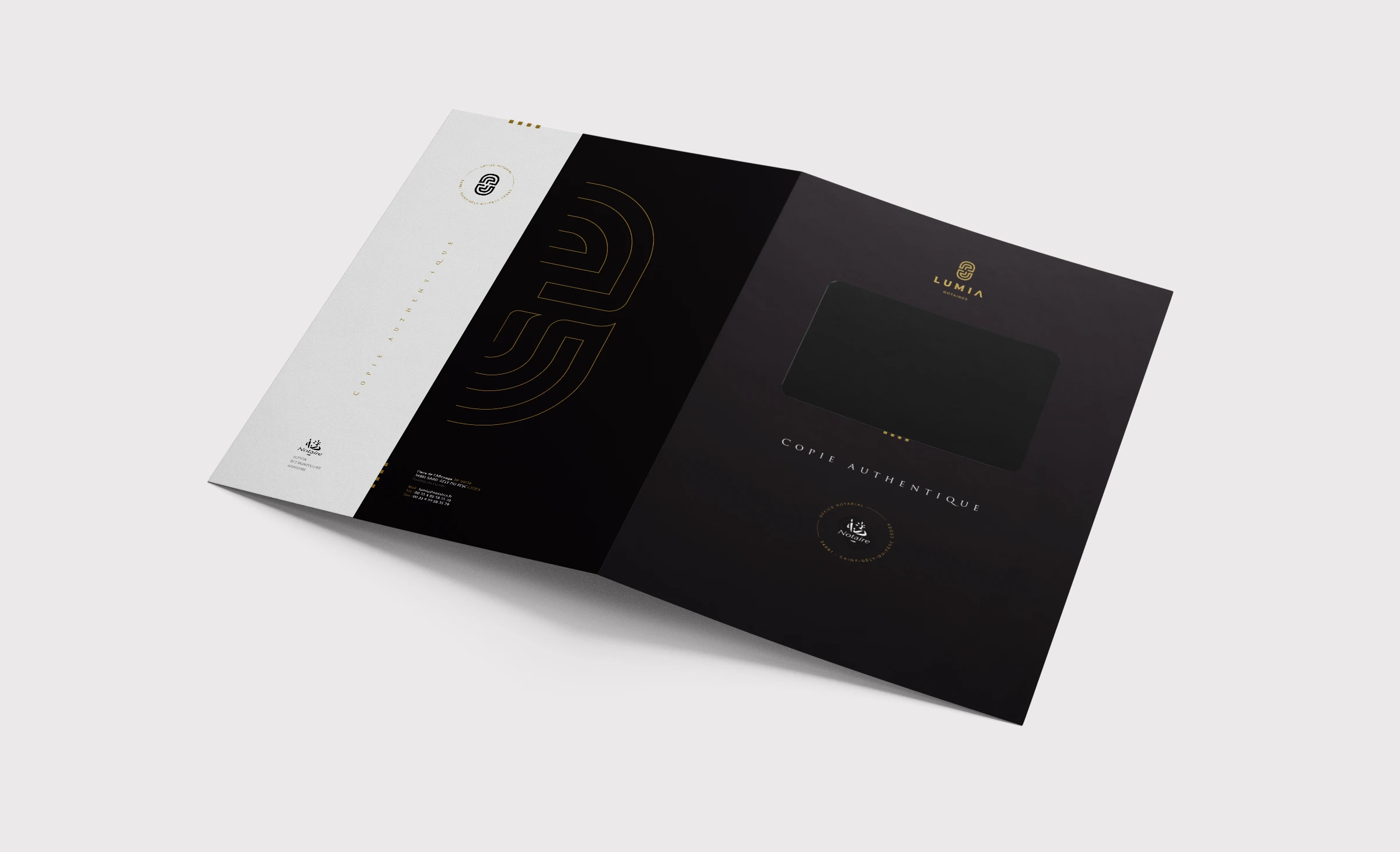 pochette-rabat-supports-communication-lumia-notaires-logo-sathoan-identite-visuelle-logo-design-graphique-osb-communication-montpellier pochette-rabat-supports-communication-lumia-notaires-logo-sathoan-identite-visuelle-logo-design-graphique-osb-communication-montpellier